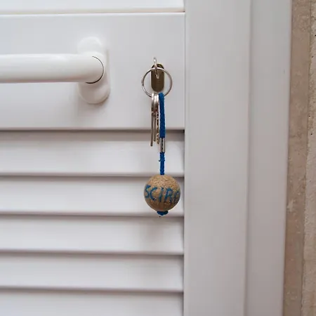 Lara Pensión