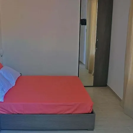 Lara Polignano a Mare