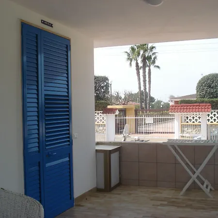 Lara 3* Полиньяно-а-Маре